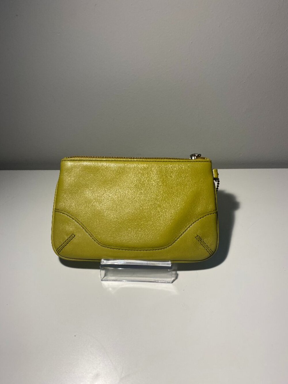 Preowned Coach Small Leather Wristlet